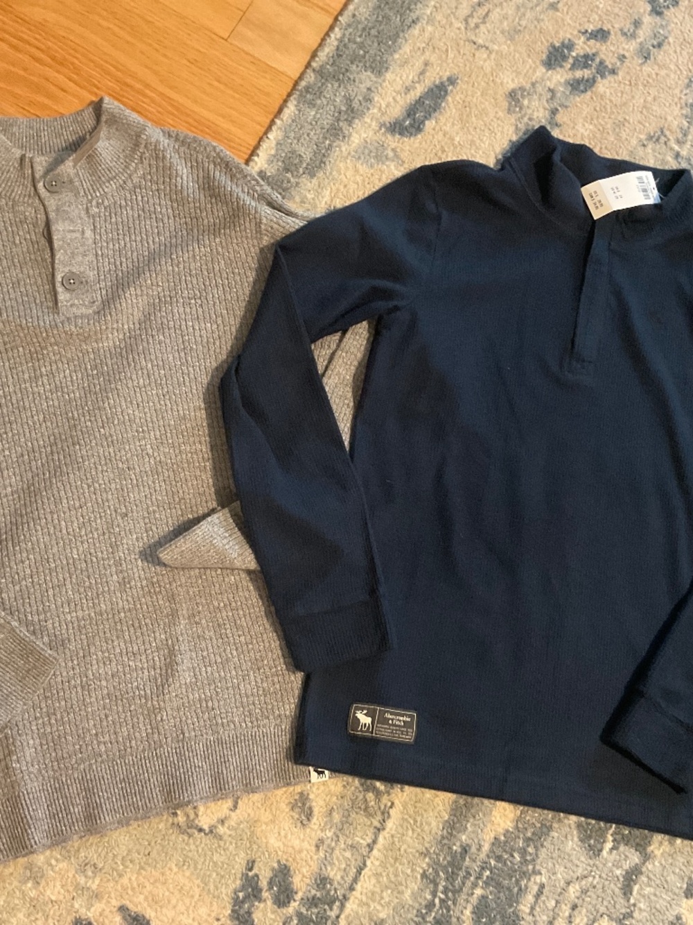 Boys Abercrombie Kids Mockneck Sweater Size 11/12